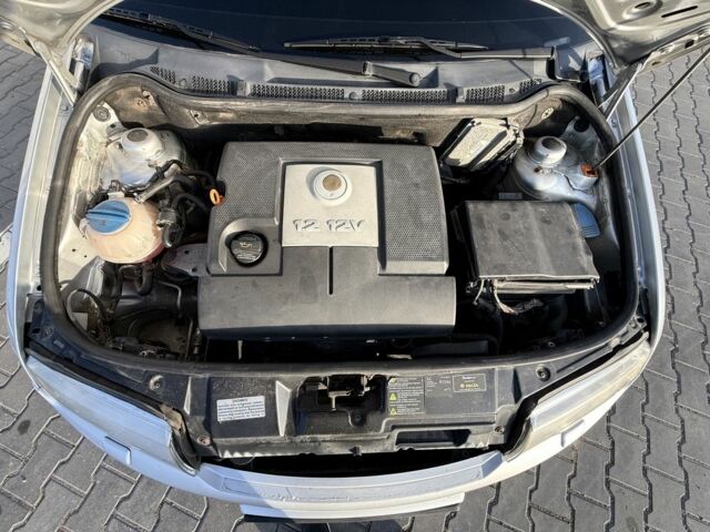 Серый Шкода Фабия, объемом двигателя 1.2 л и пробегом 3 тыс. км за 3650 $, фото 2 на Automoto.ua