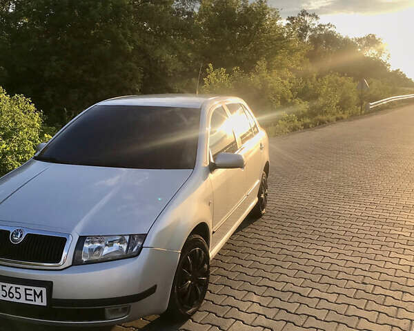 Серый Шкода Фабия, объемом двигателя 1.2 л и пробегом 380 тыс. км за 3200 $, фото 7 на Automoto.ua