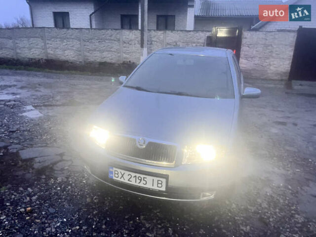 Сірий Шкода Фабія, об'ємом двигуна 1.39 л та пробігом 236 тис. км за 4200 $, фото 11 на Automoto.ua
