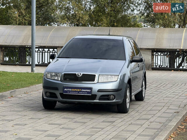 Сірий Шкода Фабія, об'ємом двигуна 1.2 л та пробігом 171 тис. км за 4800 $, фото 4 на Automoto.ua
