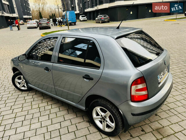 Серый Шкода Фабия, объемом двигателя 1.2 л и пробегом 160 тыс. км за 2650 $, фото 26 на Automoto.ua