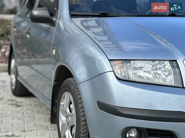 Шкода Фабія 2005 у Кропивницькому (Кіровограді) на Automoto.ua Сірий Шкода Фабія, об'ємом двигуна 1.2 л та пробігом 187 тис. км за 4100 $, фото 11 на Automoto.ua