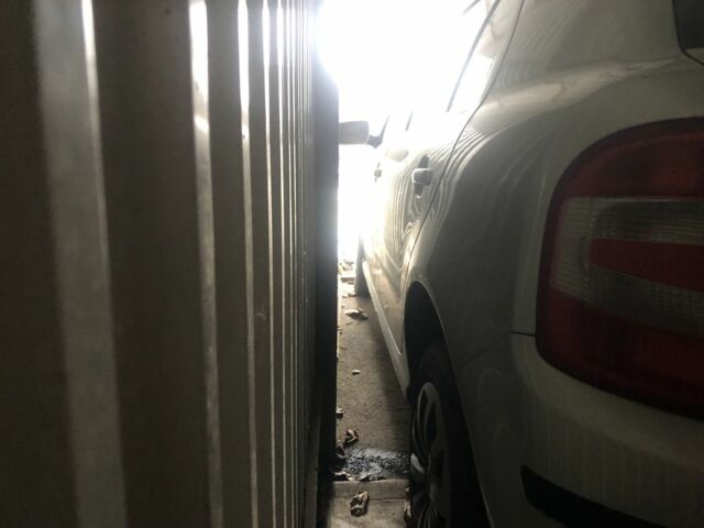 Сірий Шкода Фабія, об'ємом двигуна 1.2 л та пробігом 300 тис. км за 1000 $, фото 5 на Automoto.ua