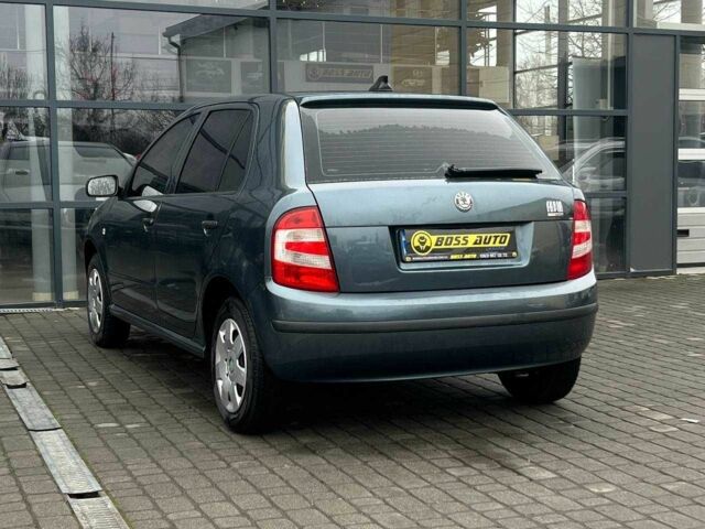 Серый Шкода Фабия, объемом двигателя 1.2 л и пробегом 208 тыс. км за 4000 $, фото 4 на Automoto.ua