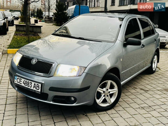 Серый Шкода Фабия, объемом двигателя 1.2 л и пробегом 160 тыс. км за 2650 $, фото 8 на Automoto.ua