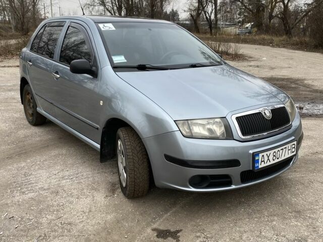 Сірий Шкода Фабія, об'ємом двигуна 1.2 л та пробігом 150 тис. км за 3300 $, фото 5 на Automoto.ua