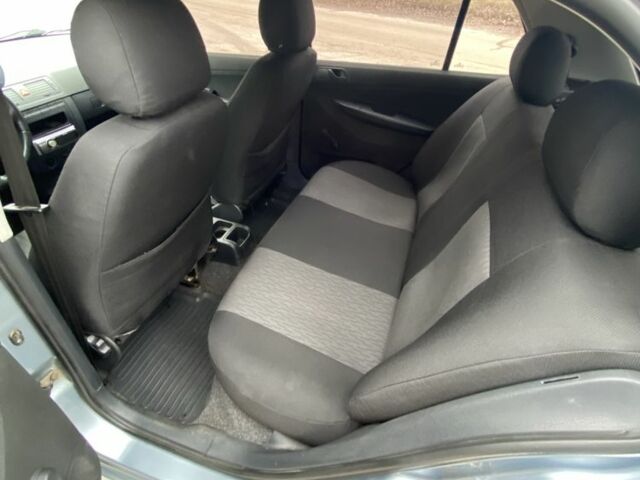 Сірий Шкода Фабія, об'ємом двигуна 1.2 л та пробігом 150 тис. км за 3300 $, фото 2 на Automoto.ua