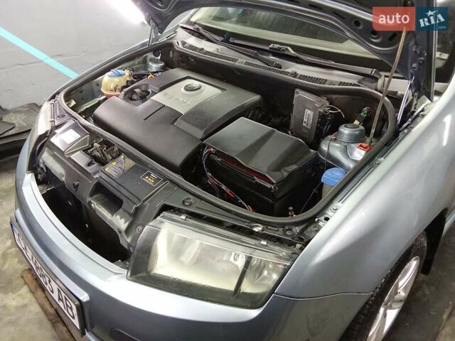 Серый Шкода Фабия, объемом двигателя 1.2 л и пробегом 290 тыс. км за 2999 $, фото 42 на Automoto.ua
