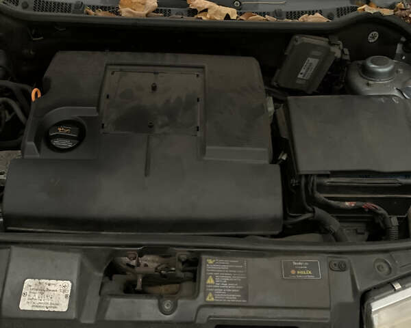 Сірий Шкода Фабія, об'ємом двигуна 1.2 л та пробігом 260 тис. км за 2700 $, фото 10 на Automoto.ua