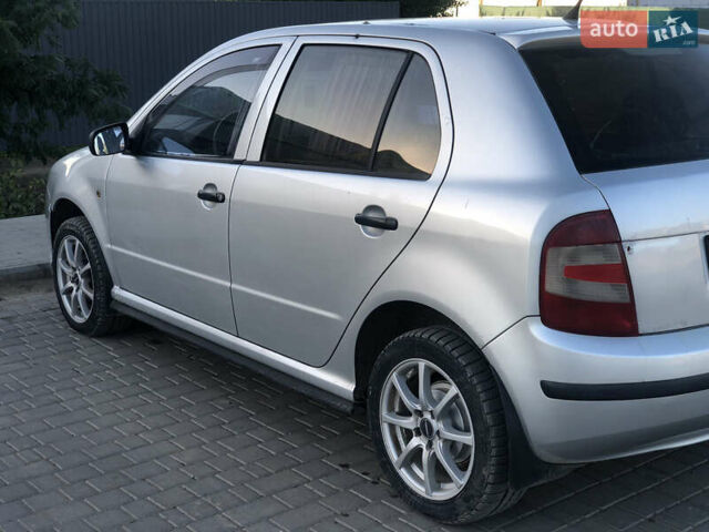 Серый Шкода Фабия, объемом двигателя 1.2 л и пробегом 250 тыс. км за 2500 $, фото 8 на Automoto.ua