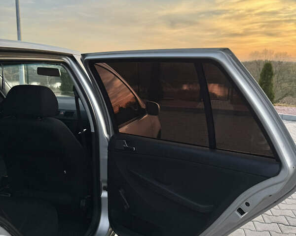 Сірий Шкода Фабія, об'ємом двигуна 1.39 л та пробігом 201 тис. км за 4200 $, фото 10 на Automoto.ua