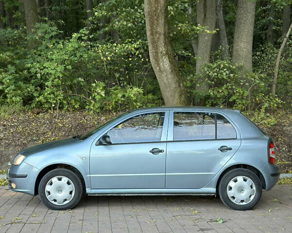 Сірий Шкода Фабія, об'ємом двигуна 1.39 л та пробігом 197 тис. км за 3950 $, фото 37 на Automoto.ua