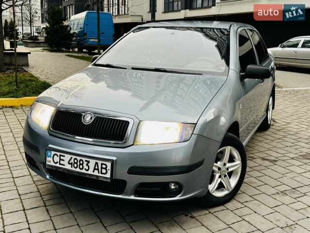 Серый Шкода Фабия, объемом двигателя 1.2 л и пробегом 160 тыс. км за 2650 $, фото 7 на Automoto.ua