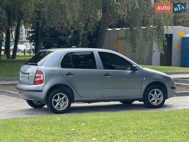 Сірий Шкода Фабія, об'ємом двигуна 1.2 л та пробігом 171 тис. км за 4800 $, фото 11 на Automoto.ua