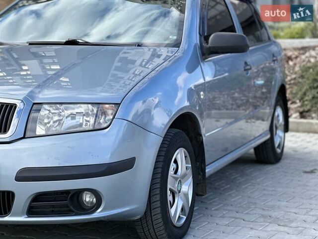 Шкода Фабія 2005 у Кропивницькому (Кіровограді) на Automoto.ua Сірий Шкода Фабія, об'ємом двигуна 1.2 л та пробігом 187 тис. км за 4100 $, фото 12 на Automoto.ua