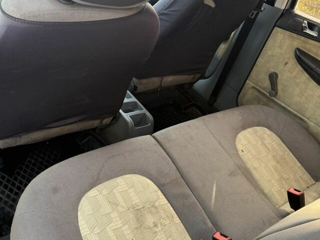 Сірий Шкода Фабія, об'ємом двигуна 1.4 л та пробігом 152 тис. км за 1500 $, фото 6 на Automoto.ua