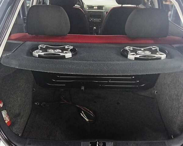 Серый Шкода Фабия, объемом двигателя 1.2 л и пробегом 290 тыс. км за 2999 $, фото 30 на Automoto.ua