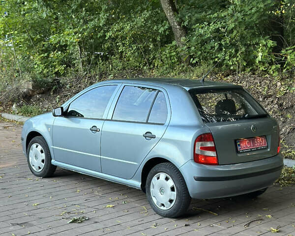 Сірий Шкода Фабія, об'ємом двигуна 1.39 л та пробігом 197 тис. км за 3950 $, фото 42 на Automoto.ua
