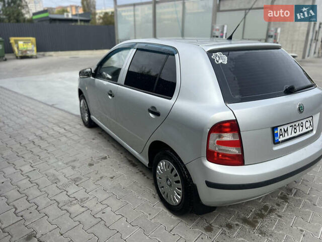 Сірий Шкода Фабія, об'ємом двигуна 1.2 л та пробігом 253 тис. км за 4100 $, фото 9 на Automoto.ua