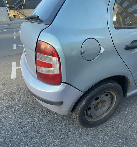 Серый Шкода Фабия, объемом двигателя 1.2 л и пробегом 200 тыс. км за 2375 $, фото 7 на Automoto.ua