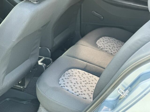 Шкода Фабія 2005 у Кропивницькому (Кіровограді) на Automoto.ua Сірий Шкода Фабія, об'ємом двигуна 1.2 л та пробігом 187 тис. км за 4100 $, фото 7 на Automoto.ua