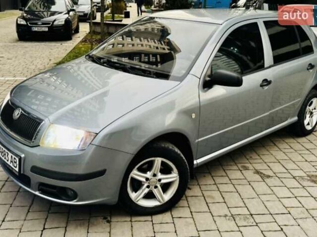 Серый Шкода Фабия, объемом двигателя 1.2 л и пробегом 290 тыс. км за 2999 $, фото 9 на Automoto.ua