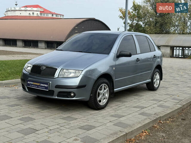 Сірий Шкода Фабія, об'ємом двигуна 1.2 л та пробігом 171 тис. км за 4800 $, фото 1 на Automoto.ua