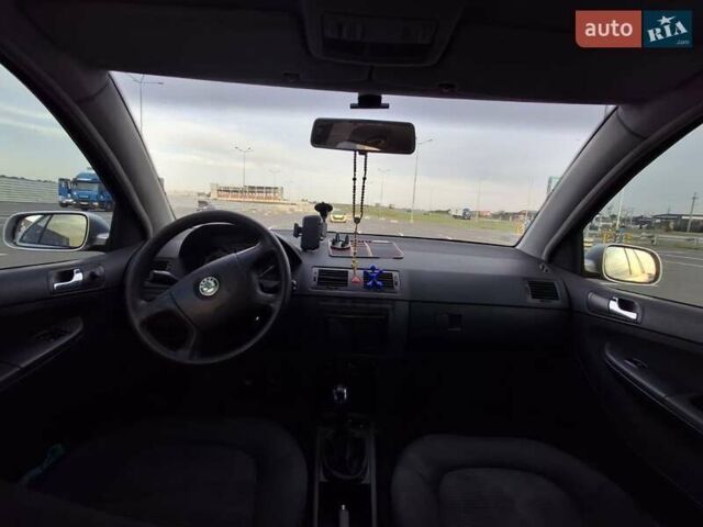 Сірий Шкода Фабія, об'ємом двигуна 1.4 л та пробігом 267 тис. км за 3700 $, фото 9 на Automoto.ua