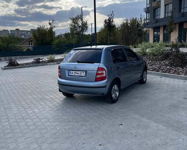 Сірий Шкода Фабія, об'ємом двигуна 1.2 л та пробігом 187 тис. км за 4300 $, фото 4 на Automoto.ua