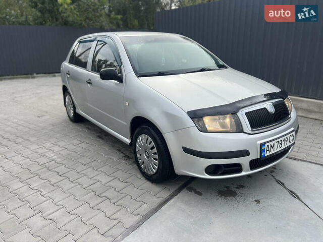 Сірий Шкода Фабія, об'ємом двигуна 1.2 л та пробігом 253 тис. км за 4100 $, фото 2 на Automoto.ua