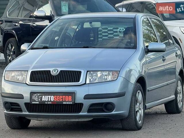 Сірий Шкода Фабія, об'ємом двигуна 1.39 л та пробігом 178 тис. км за 6000 $, фото 2 на Automoto.ua