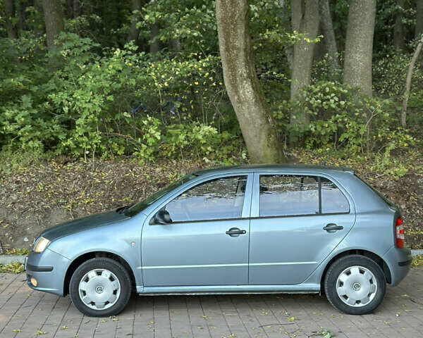 Сірий Шкода Фабія, об'ємом двигуна 1.39 л та пробігом 197 тис. км за 3950 $, фото 38 на Automoto.ua