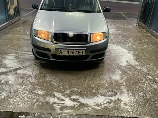 Серый Шкода Фабия, объемом двигателя 1.2 л и пробегом 257 тыс. км за 2950 $, фото 6 на Automoto.ua