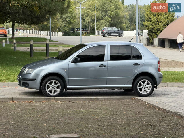 Сірий Шкода Фабія, об'ємом двигуна 1.2 л та пробігом 171 тис. км за 4800 $, фото 22 на Automoto.ua