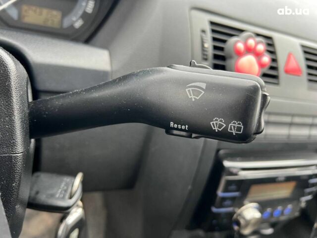 Серый Шкода Фабия, объемом двигателя 1.2 л и пробегом 243 тыс. км за 3390 $, фото 22 на Automoto.ua