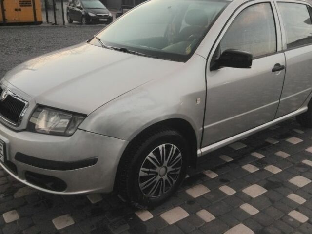 Серый Шкода Фабия, объемом двигателя 1.2 л и пробегом 167 тыс. км за 2700 $, фото 2 на Automoto.ua