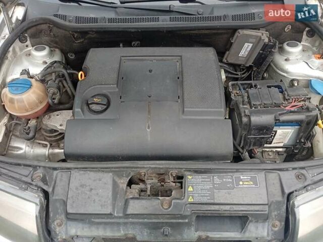 Сірий Шкода Фабія, об'ємом двигуна 1.2 л та пробігом 239 тис. км за 3000 $, фото 5 на Automoto.ua