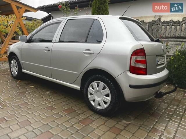 Шкода Фабія 2006 у Києві на Automoto.ua Сірий Шкода Фабія, об'ємом двигуна 1.2 л та пробігом 316 тис. км за 2600 $, фото 1 на Automoto.ua