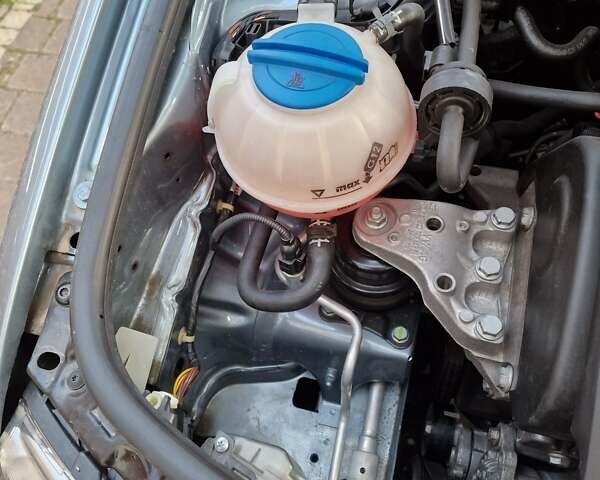 Сірий Шкода Фабія, об'ємом двигуна 1.39 л та пробігом 50 тис. км за 6700 $, фото 43 на Automoto.ua