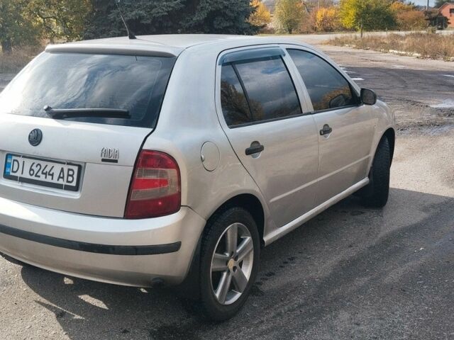 Серый Шкода Фабия, объемом двигателя 1.2 л и пробегом 391 тыс. км за 3499 $, фото 7 на Automoto.ua