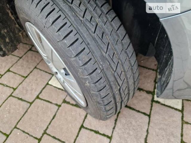 Сірий Шкода Фабія, об'ємом двигуна 1.39 л та пробігом 50 тис. км за 6700 $, фото 77 на Automoto.ua