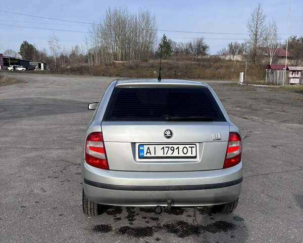 Серый Шкода Фабия, объемом двигателя 1.2 л и пробегом 188 тыс. км за 2200 $, фото 10 на Automoto.ua