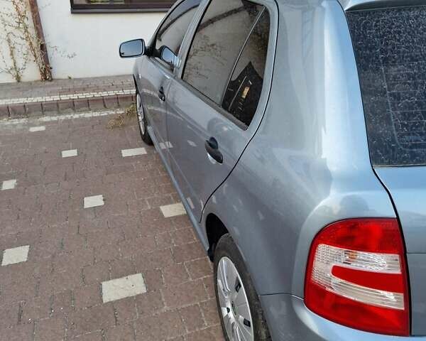 Сірий Шкода Фабія, об'ємом двигуна 1.39 л та пробігом 50 тис. км за 6700 $, фото 5 на Automoto.ua