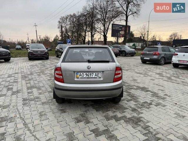 Серый Шкода Фабия, объемом двигателя 0 л и пробегом 46 тыс. км за 4900 $, фото 9 на Automoto.ua