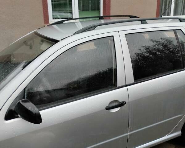 Серый Шкода Фабия, объемом двигателя 1.2 л и пробегом 230 тыс. км за 3100 $, фото 6 на Automoto.ua