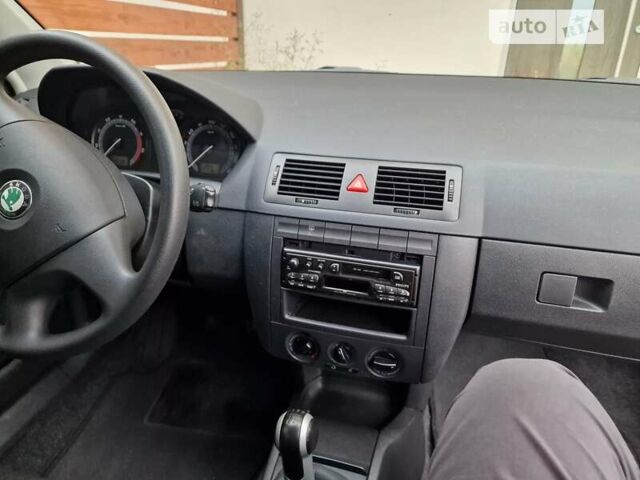 Сірий Шкода Фабія, об'ємом двигуна 1.39 л та пробігом 50 тис. км за 6700 $, фото 93 на Automoto.ua