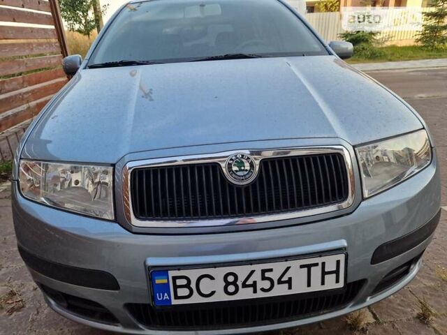 Сірий Шкода Фабія, об'ємом двигуна 1.39 л та пробігом 50 тис. км за 6700 $, фото 1 на Automoto.ua