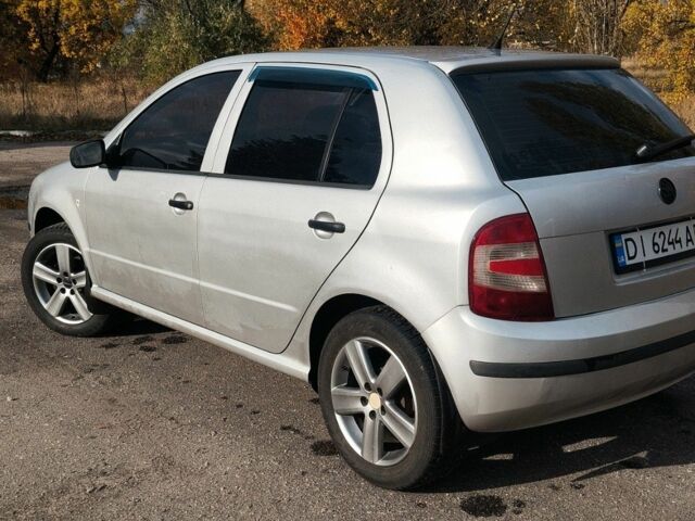 Серый Шкода Фабия, объемом двигателя 1.2 л и пробегом 391 тыс. км за 3499 $, фото 9 на Automoto.ua