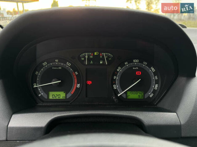 Шкода Фабия 2006 в Харькове на Automoto.ua Серый Шкода Фабия, объемом двигателя 1.2 л и пробегом 198 тыс. км за 3700 $, фото 16 на Automoto.ua