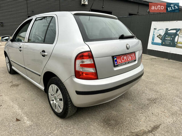 Сірий Шкода Фабія, об'ємом двигуна 1.4 л та пробігом 178 тис. км за 3899 $, фото 20 на Automoto.ua